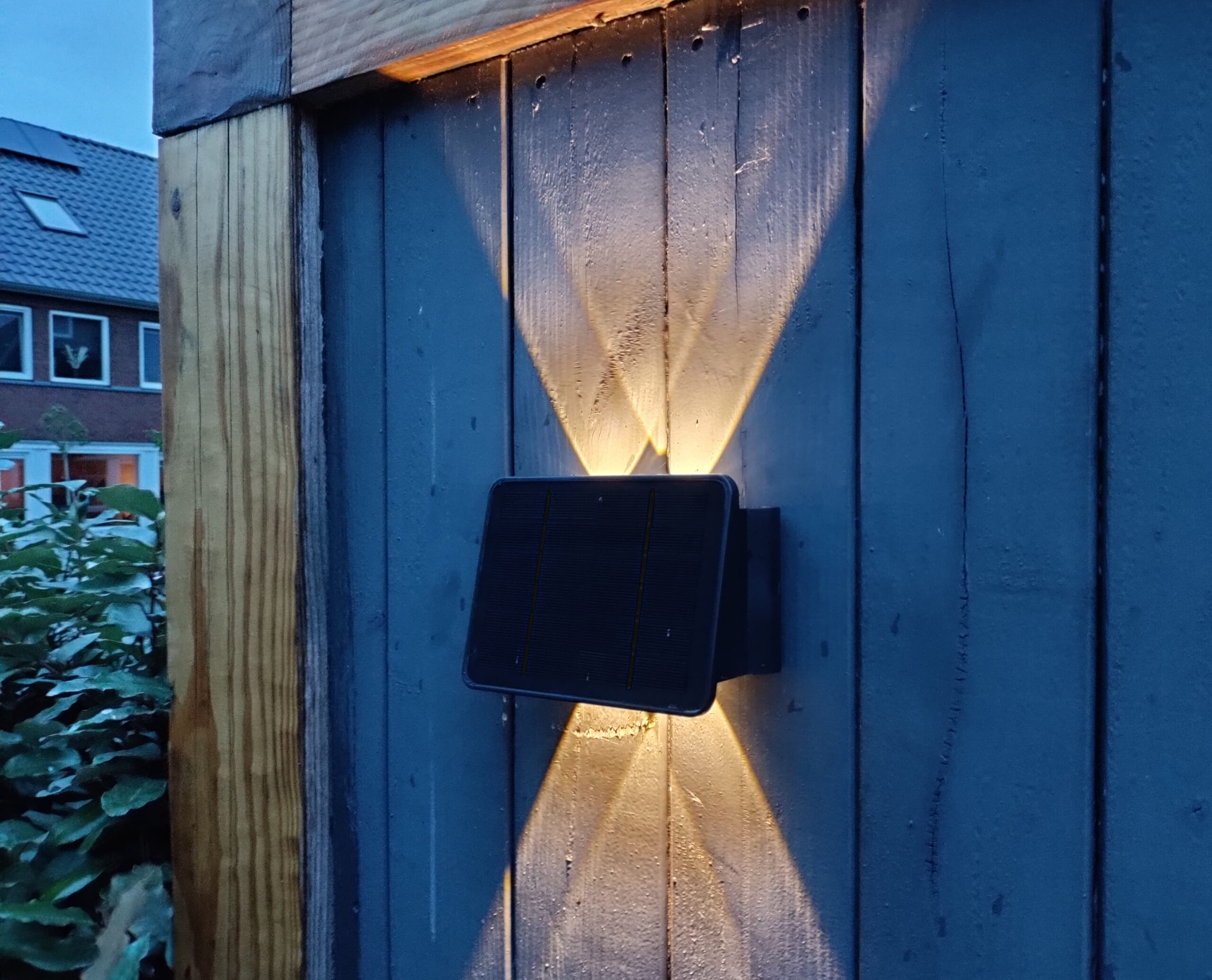 POWERplus Weasel Solar 4 LED Up-Down Wandleuchte Außen Warmweiß - Image 6